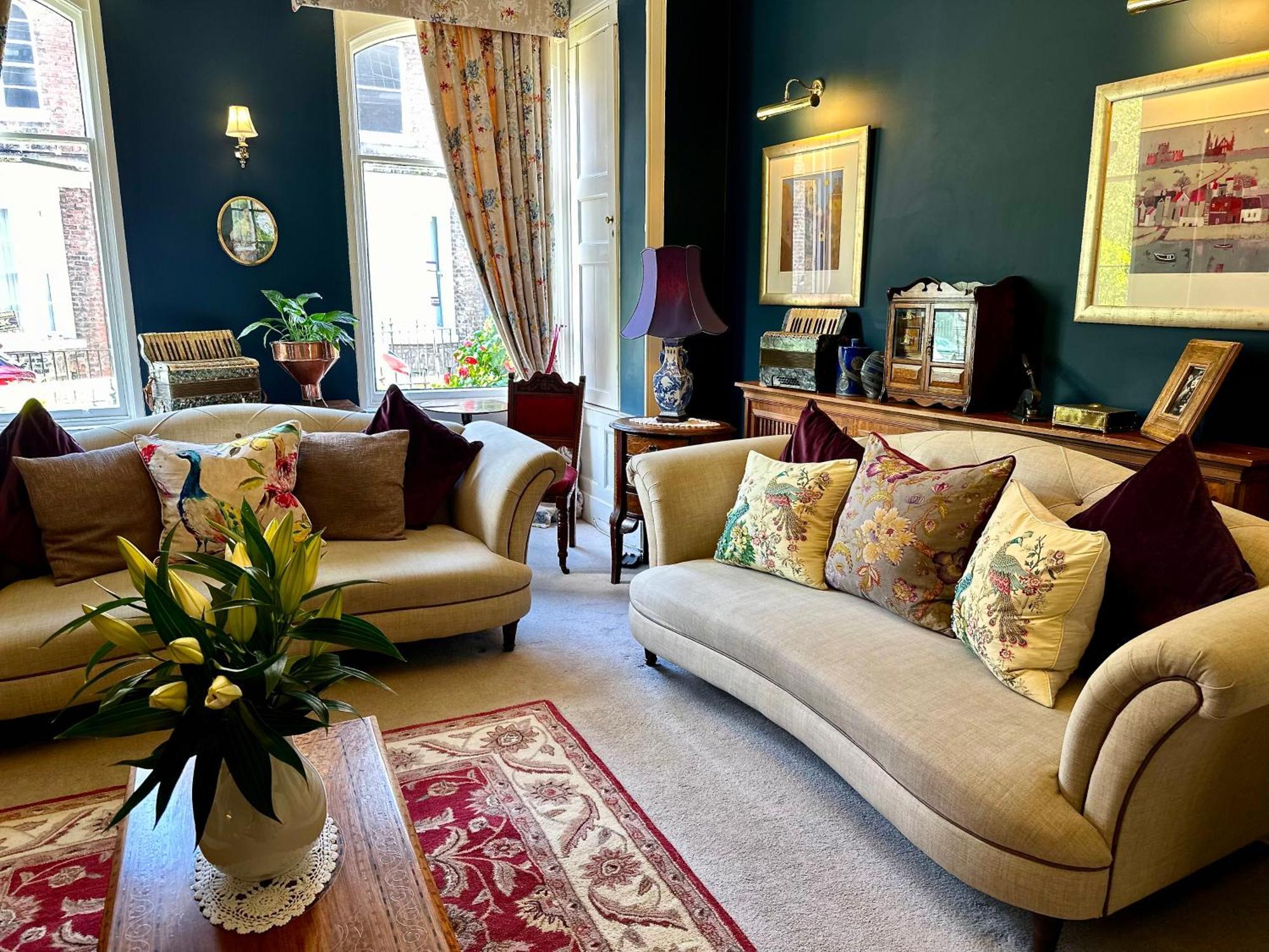 Bed & Breakfast 23 St Mary's York