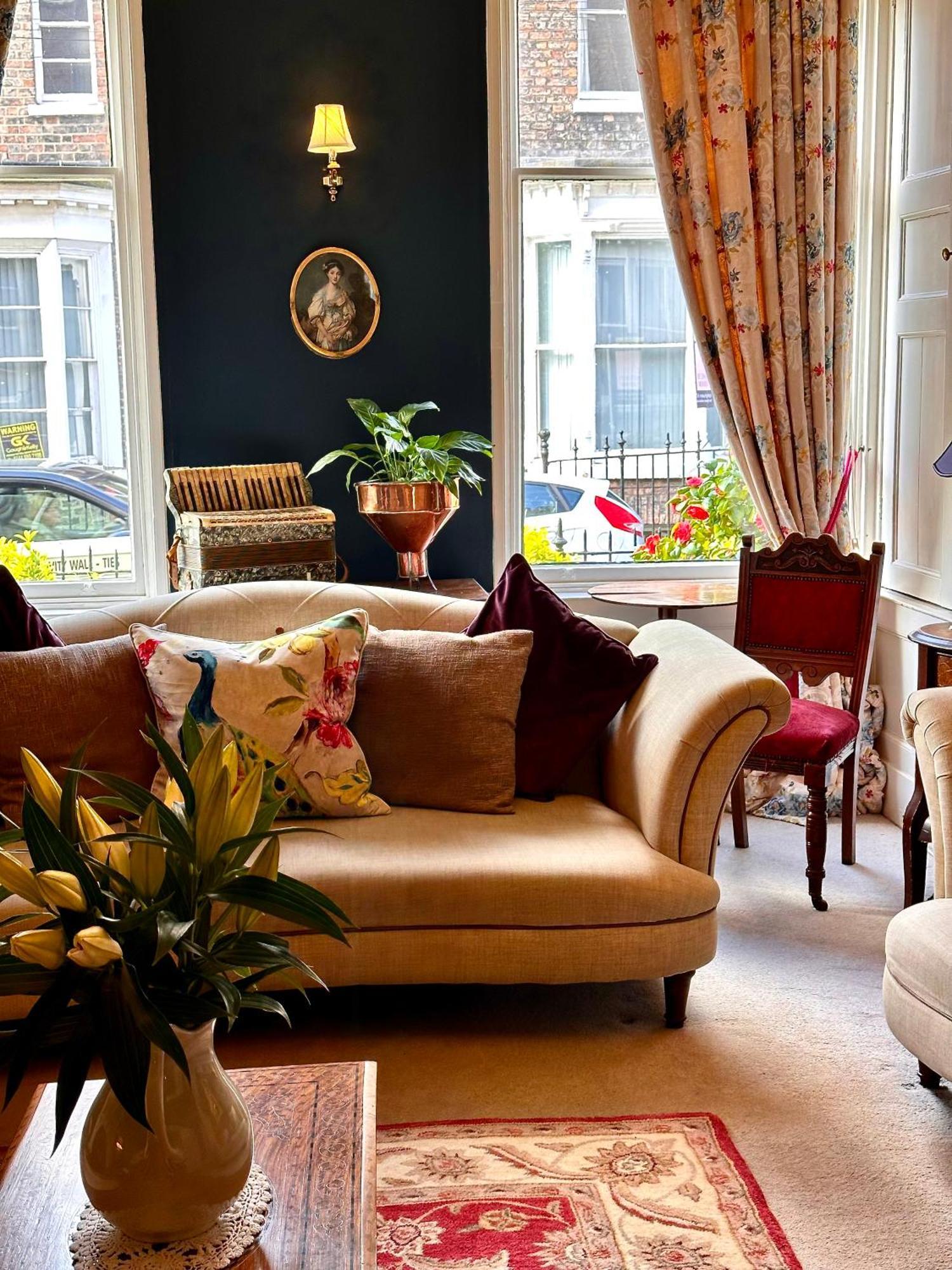 Bed & Breakfast 23 St Mary's 4*